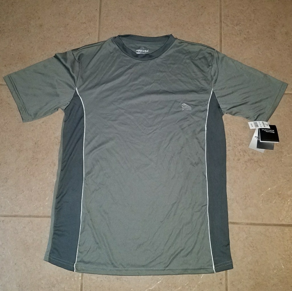 NWT Cougar Sport athletic tee size MEDIUM